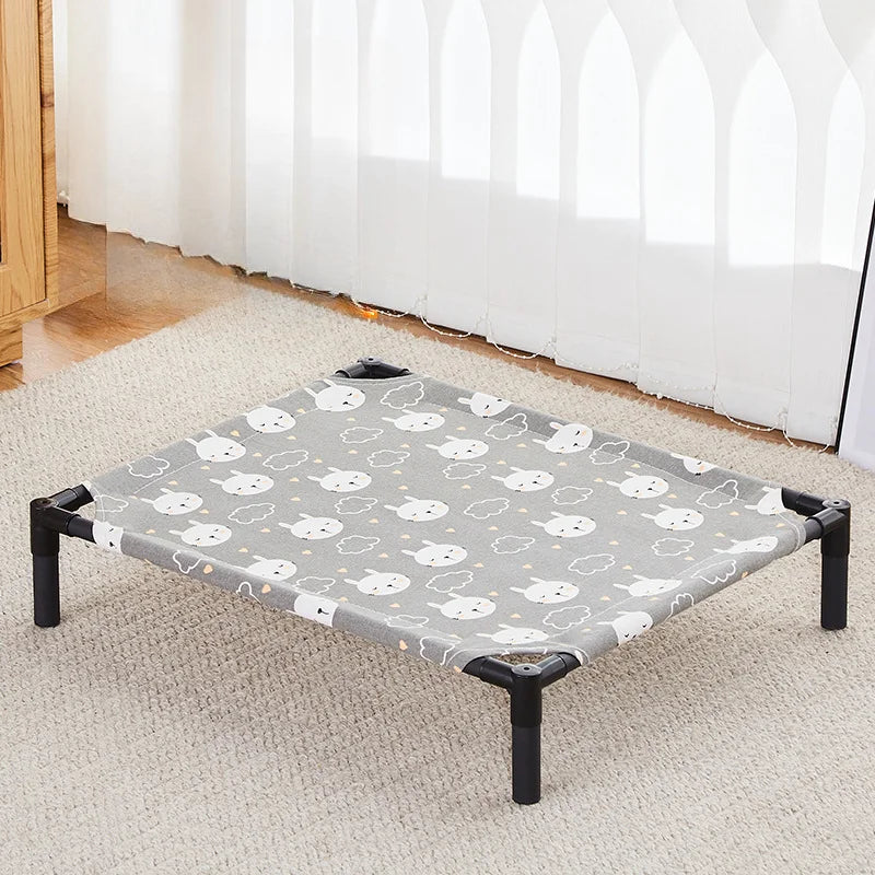 Folding and elevated bed for Pets